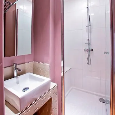 Bridgestreet Champs Elysees Paris Apartment