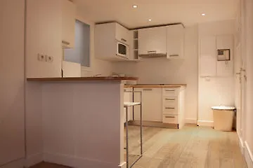 Bridgestreet Champs Elysees Apartment Paris 0*,  France