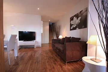 Apartman Bridgestreet Champs Elysees Párizs Franciaország